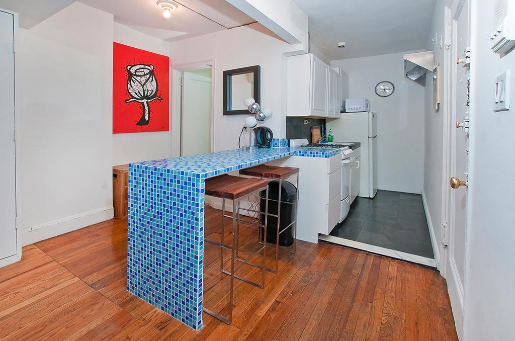 Mid Town East Street Apartments Next To Times Square Νέα Υόρκη Δωμάτιο φωτογραφία